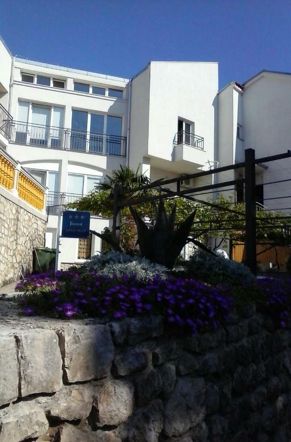 Apartmani Maric Selce Exteriér fotografie