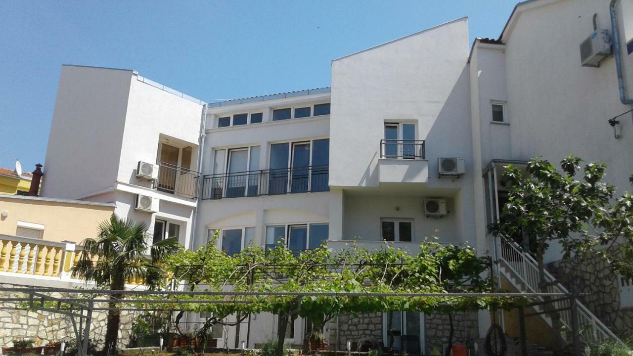 Apartmani Maric Selce Exteriér fotografie